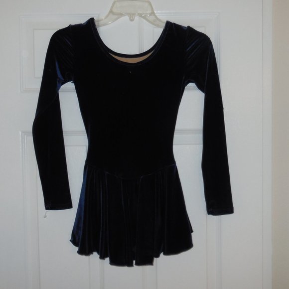 Body Wrappers Other - Girls Ice skating dress XS Blue velvet✨ Body Wrappers
